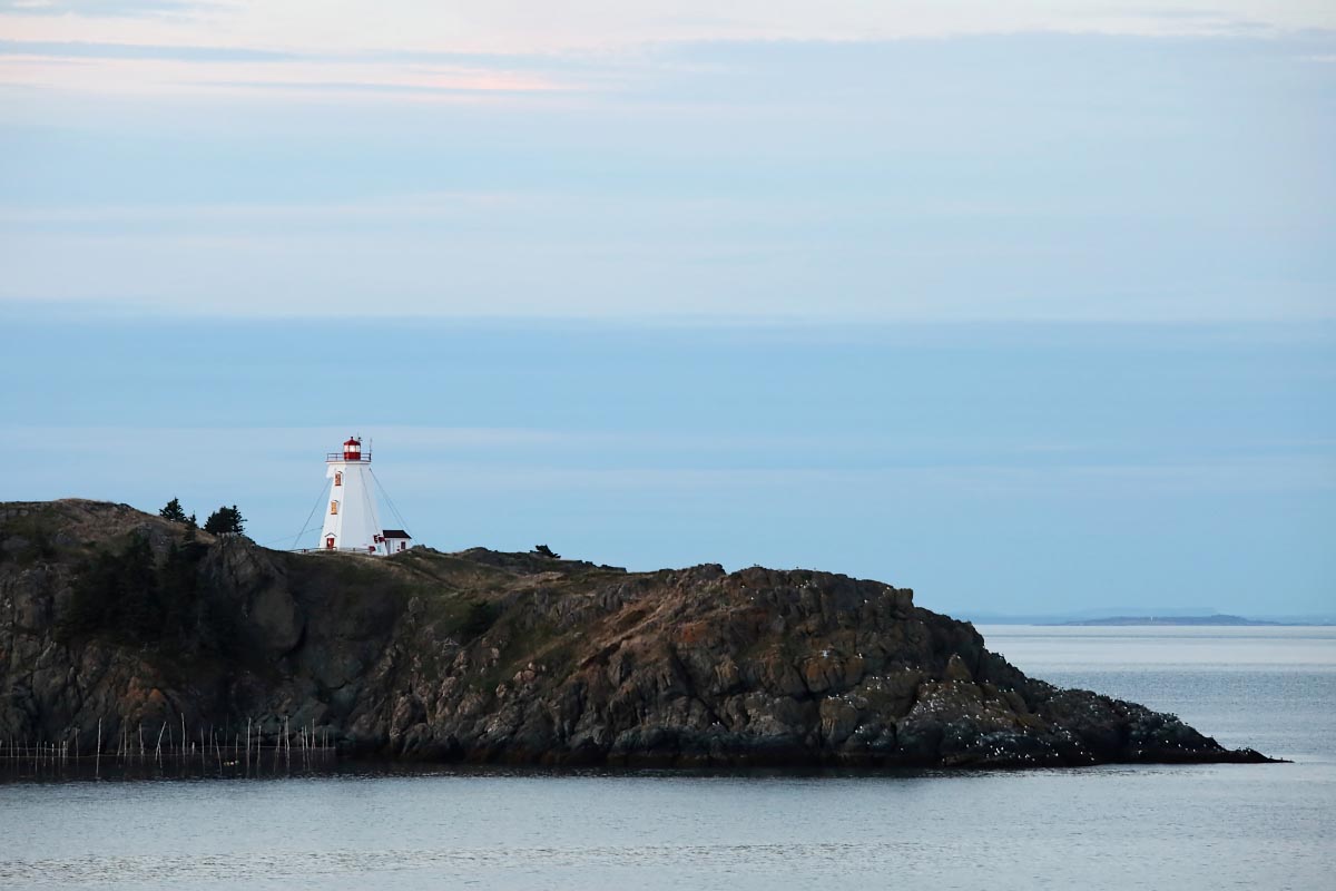 lighthouse-swallowtail-sunset-grand-manan-new-brunswick-canada-0585