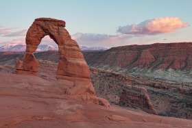 delicate-arch-sunset-arches-0340