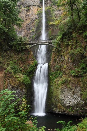 Multnomah Falls, Columbia River Gorge National Scenic Area, Oregon
